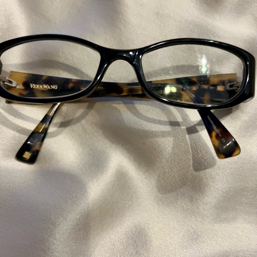 Vera Wang Frames. Excellent Condition. Y2k. Almos… - image 4